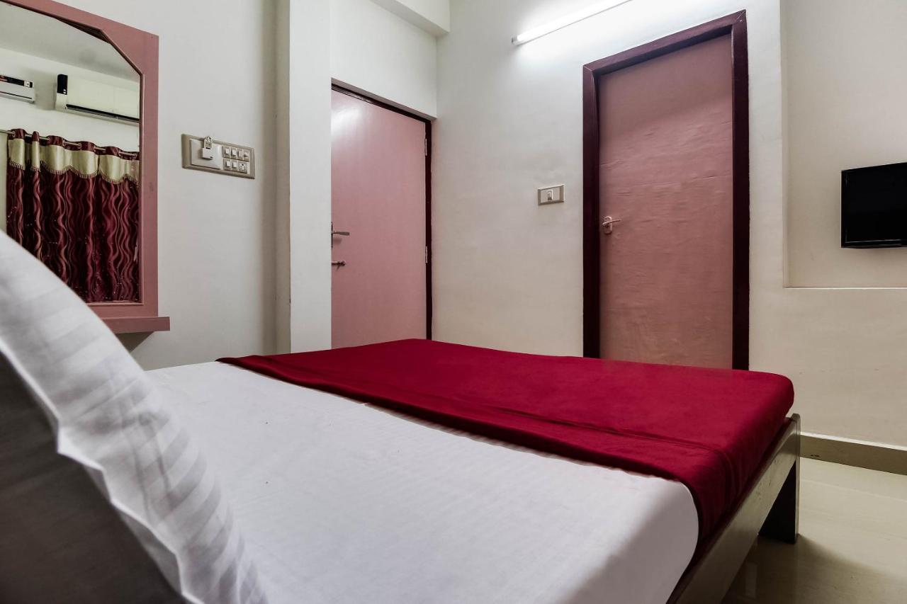 Spot On 44406 Royal Residency Spot Hotel Kumbakonam Luaran gambar